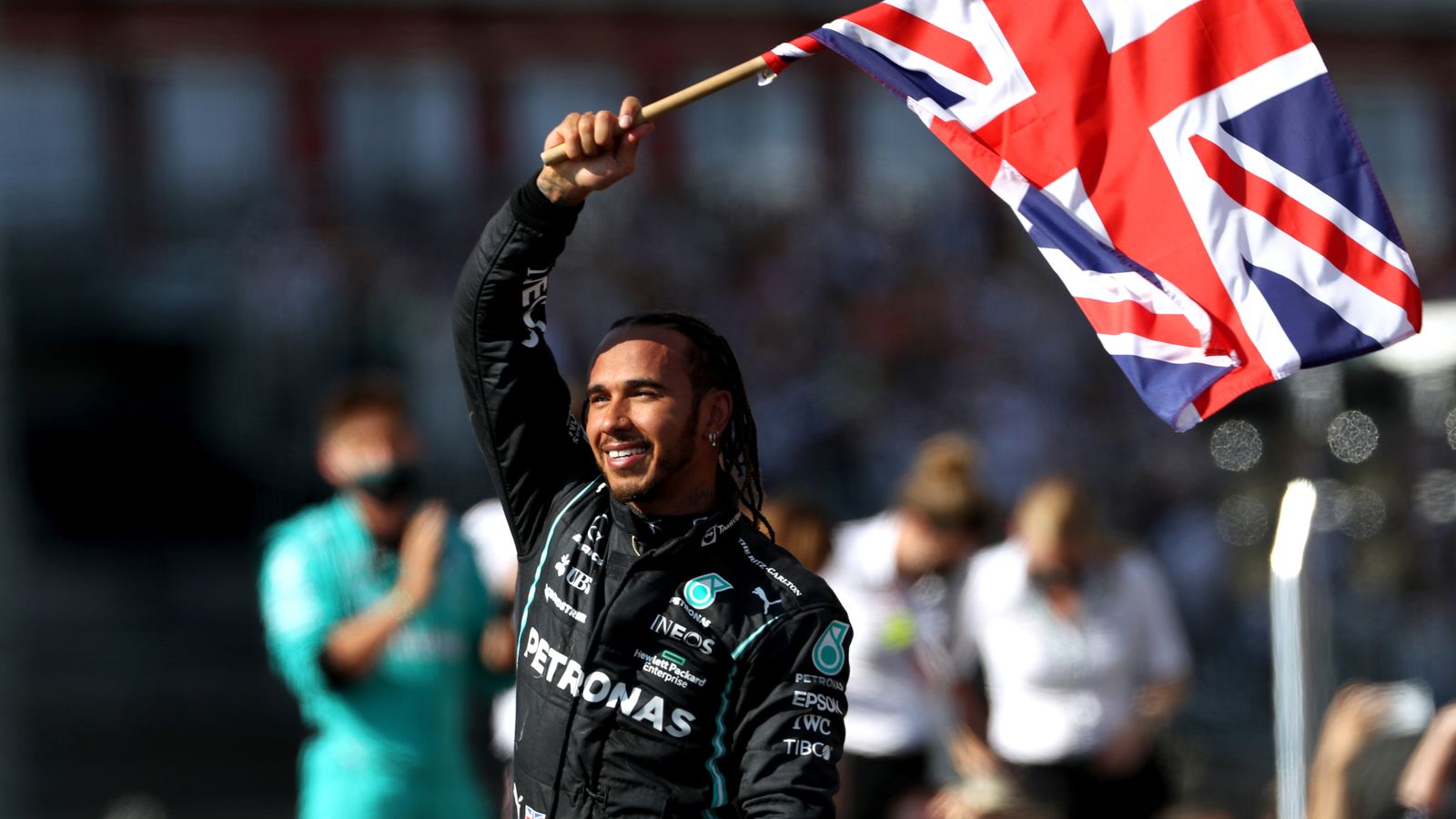 Hamilton wins British Grand Prix after collision with ...