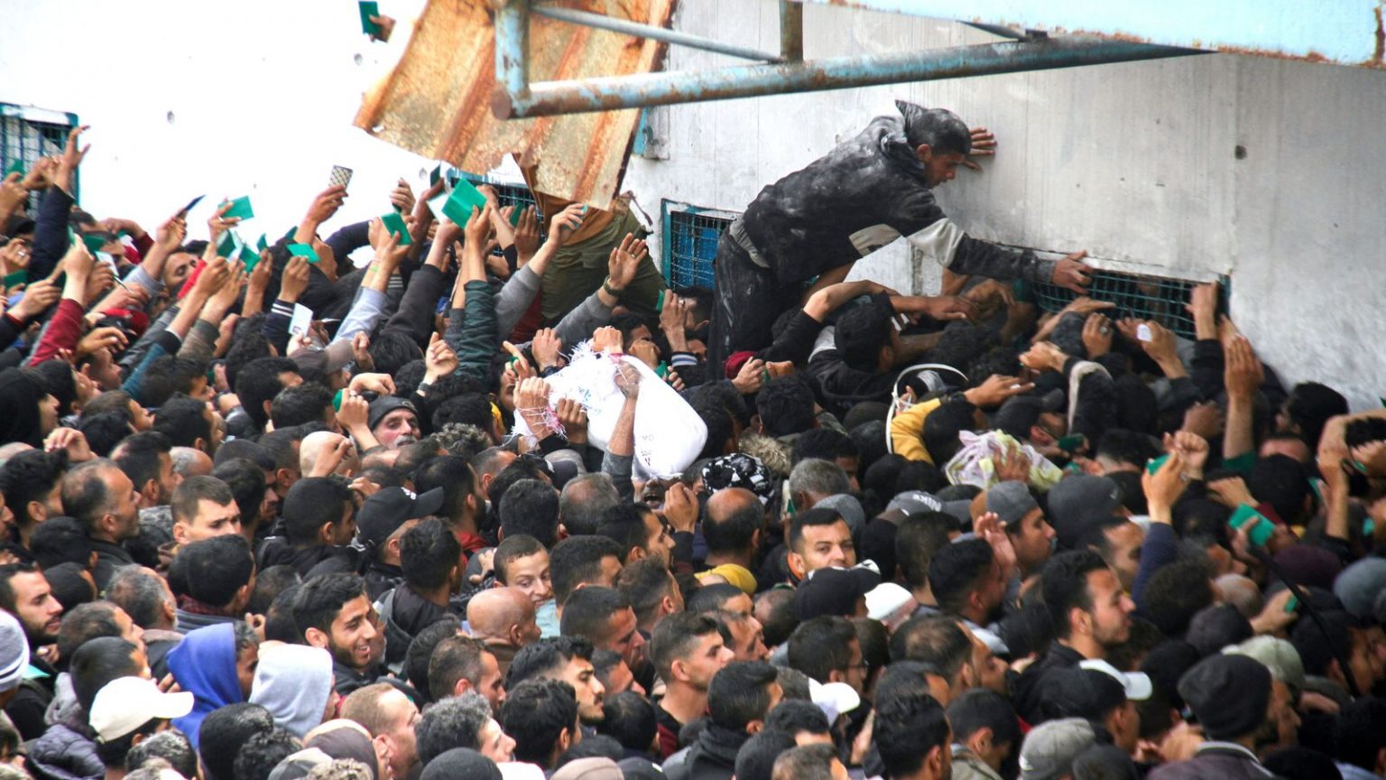 20 Celebrities Who Got Started In Music Videos Intelliphants